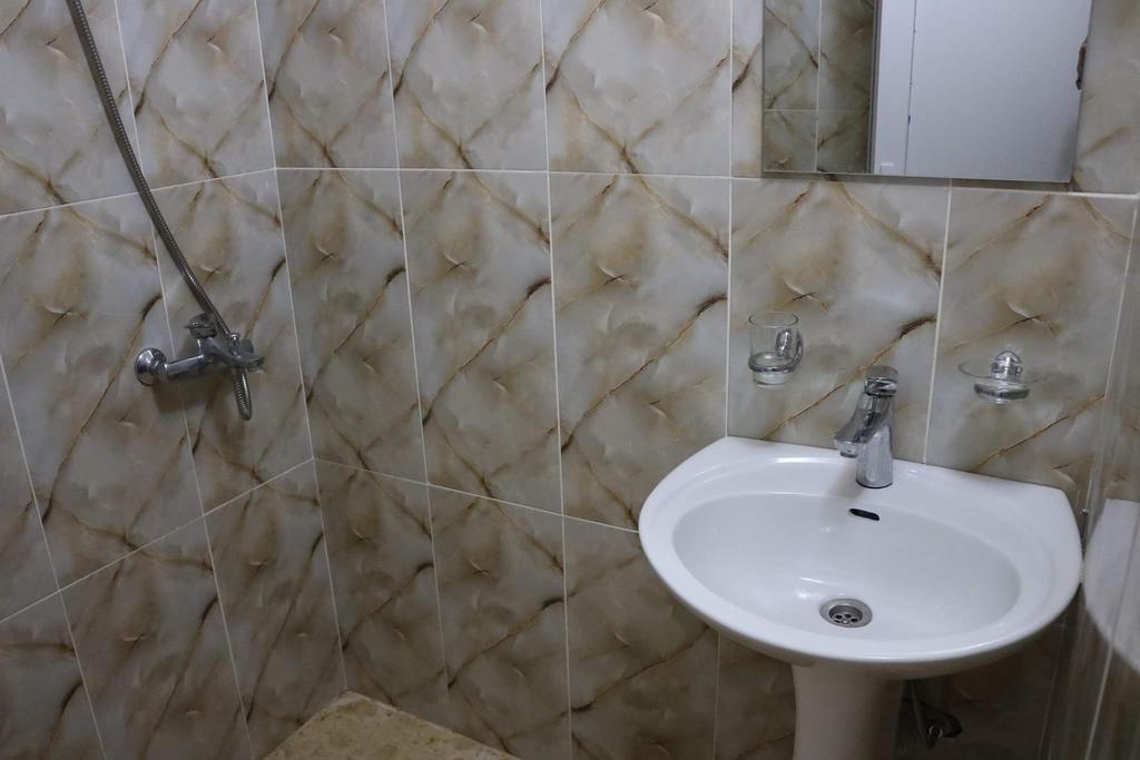 Guest House Barbi Kobuleti ภายนอก รูปภาพ